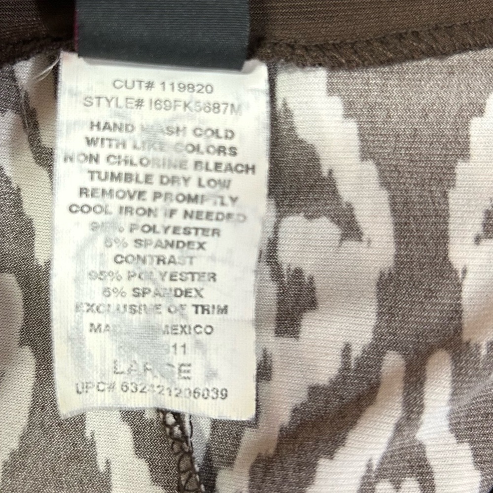 Wrapper Print Shift Dress‎ - Picture 7 of 7
